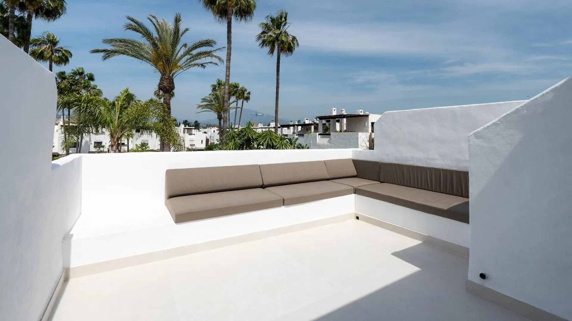 Guadalvillas - Guadalmina Townhouse Marbella 0*,